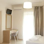 Georgio Seaside 3* فينيكونتا